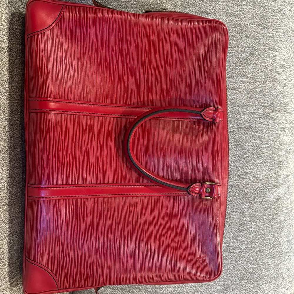 Louis Vuitton Porte-Documents
Voyage Bag